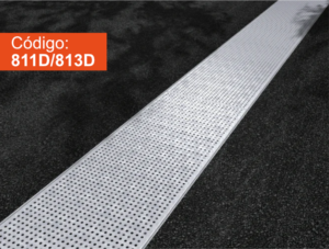 Trinchera de acero galvanizado con perforaciones para drenaje y ventilación